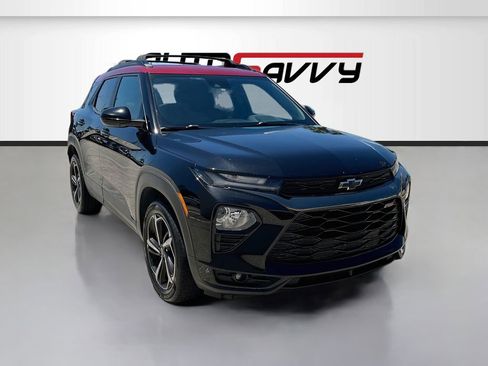 Used 2021 Chevrolet TrailBlazer RS w/ Technology Package FWD image 1