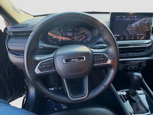 Used 2022 Jeep Compass Altitude w/ Convenience Group image 10