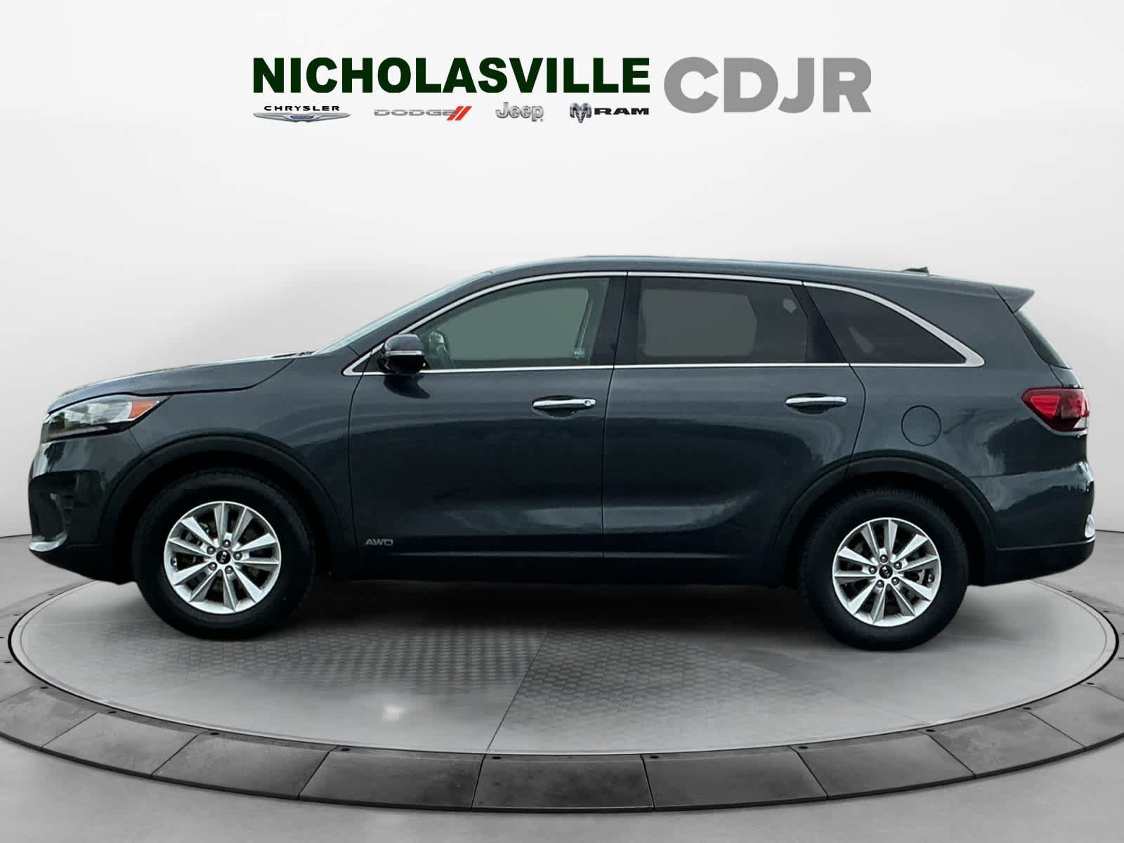 Used 2020 Kia Sorento LX AWD/4WD image 2
