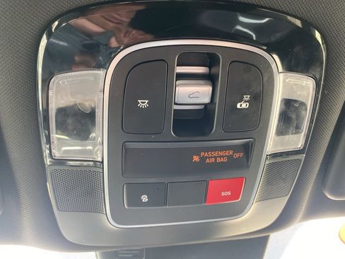 Used 2023 Hyundai Santa Cruz Limited image 22