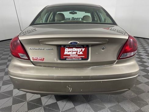Used 2006 Ford Taurus SEL image 22