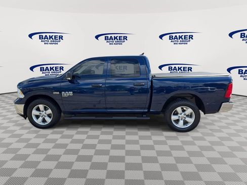 Used 2022 RAM 1500 Classic SLT w/ Electronics Group AWD/4WD image 7