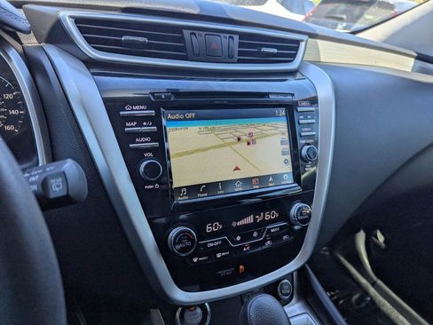 Used 2018 Nissan Murano S image 23