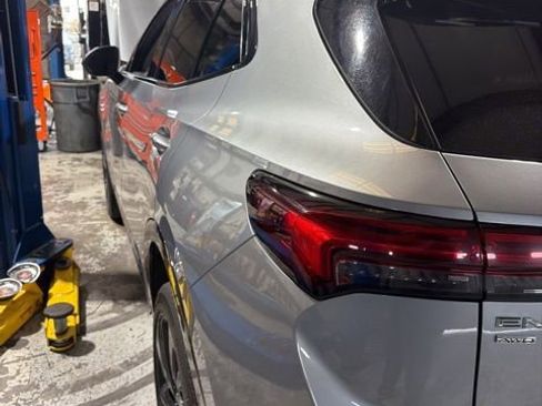 Used 2023 Buick Envision Preferred w/ Sport Touring Package image 7