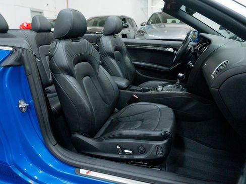 Used 2014 Audi RS 5 Cabriolet image 30