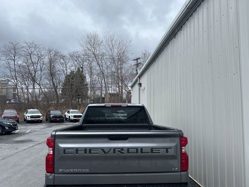 Used 2021 Chevrolet Silverado 1500 LT image 6