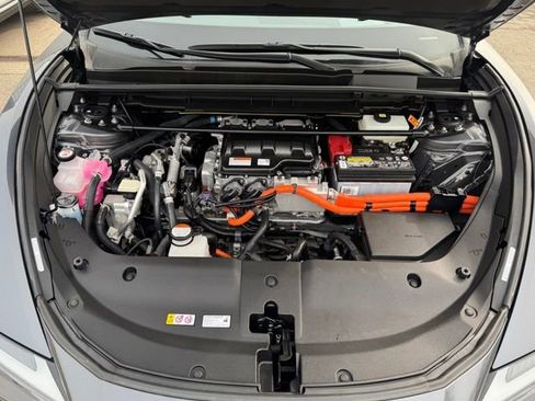 Used 2023 Lexus RZ 450e Premium w/ Technology Package image 12