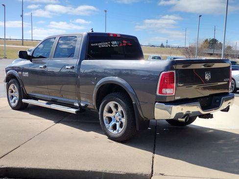 Used 2018 RAM 1500 Laramie w/ Convenience Group image 7