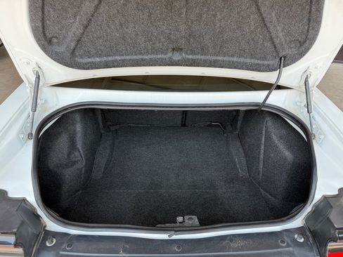 Used 2020 Dodge Challenger R/T Scat Pack RWD image 26
