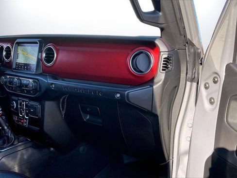 Certified 2023 Jeep Wrangler Unlimited Rubicon w/ LED Lighting Group image 19