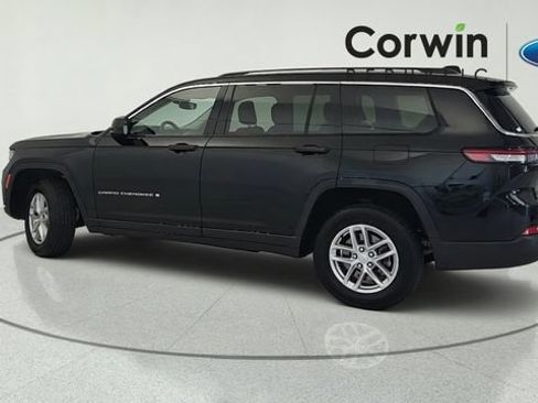 Used 2023 Jeep Grand Cherokee L Laredo AWD/4WD image 3
