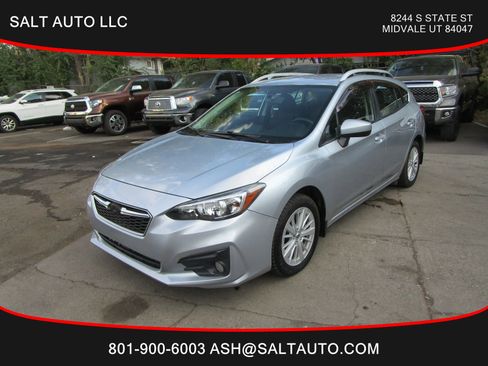 Used 2019 Subaru Impreza 2.0i Premium image 3