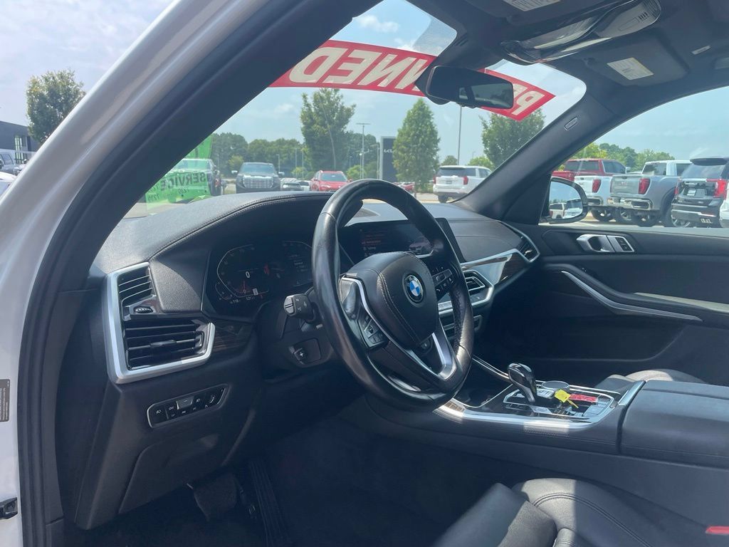 Used 2021 BMW X5 xDrive40i AWD/4WD image 9