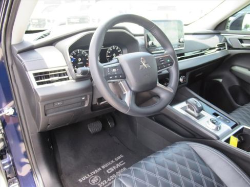 Used 2022 Mitsubishi Outlander SEL FWD image 16