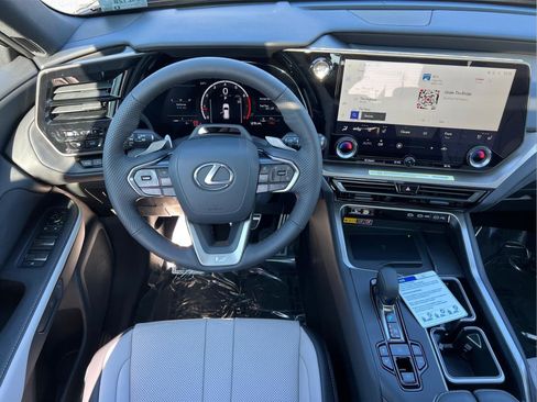 New 2026 Lexus TX 350 AWD image 17