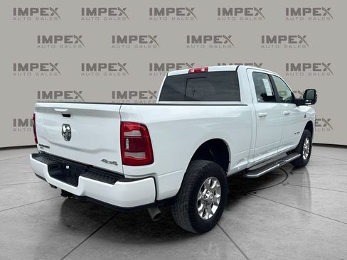 Used 2024 RAM 2500 Laramie AWD/4WD image 3