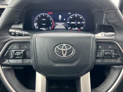 Certified 2024 Toyota Tacoma TRD Off-Road w/ TRD Off Road Premium Package AWD/4WD image 24