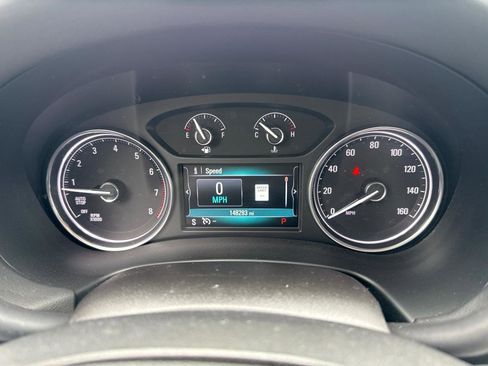 Used 2018 Buick Enclave Essence image 20