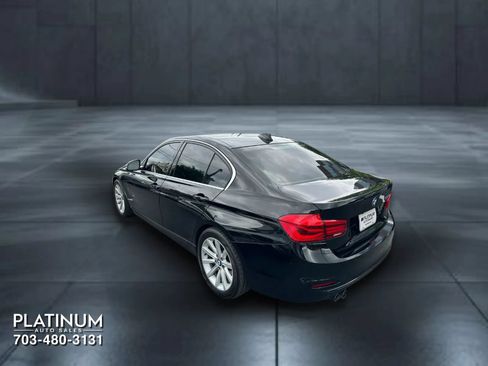 Used 2018 BMW 330i Sedan RWD image 8