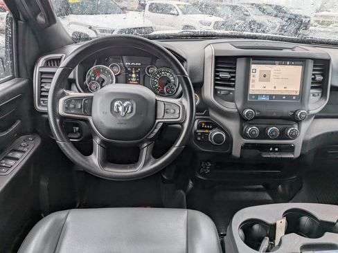 Used 2024 RAM 2500 Tradesman w/ Chrome Appearance Group image 23