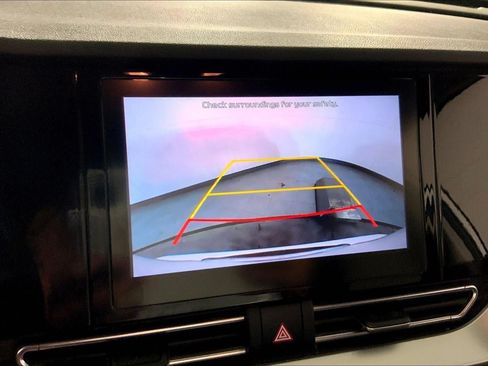 Used 2020 Kia Niro LX FWD image 21