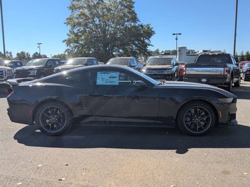 New 2025 Ford Mustang Dark Horse image 2
