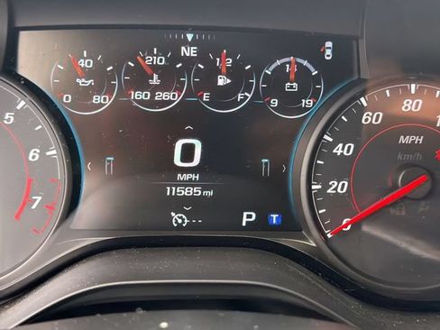 Certified 2018 Chevrolet Camaro SS RWD image 12