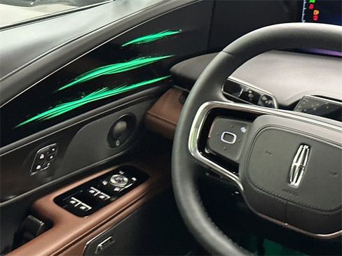 New 2026 Lincoln Nautilus Reserve w/ Jet Appearance Package image 21