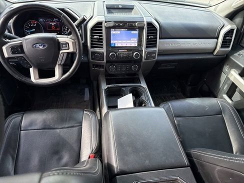 Used 2019 Ford F350 Lariat w/ Lariat Ultimate Package AWD/4WD image 16