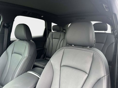 Used 2025 Audi Q7 2.0T Premium image 20
