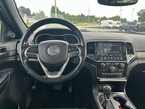 Used 2021 Jeep Grand Cherokee Limited AWD/4WD image 13