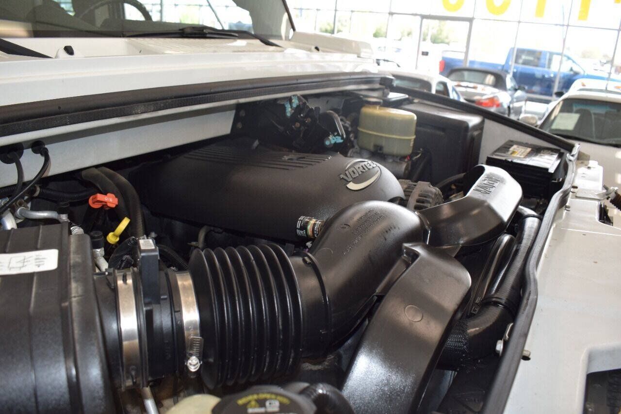 Used 2003 HUMMER H2 w/ Preferred Equipment Group AWD/4WD image 56