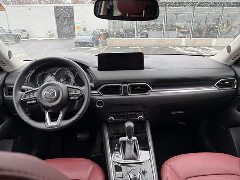 Used 2025 MAZDA CX-5 Carbon Edition image 12