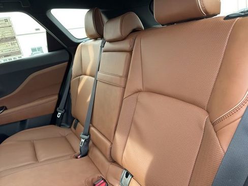 New 2025 Toyota Crown Signia Limited image 11