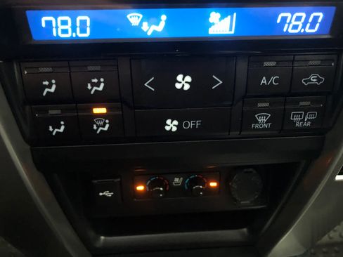 Used 2023 Toyota 4Runner Limited image 17