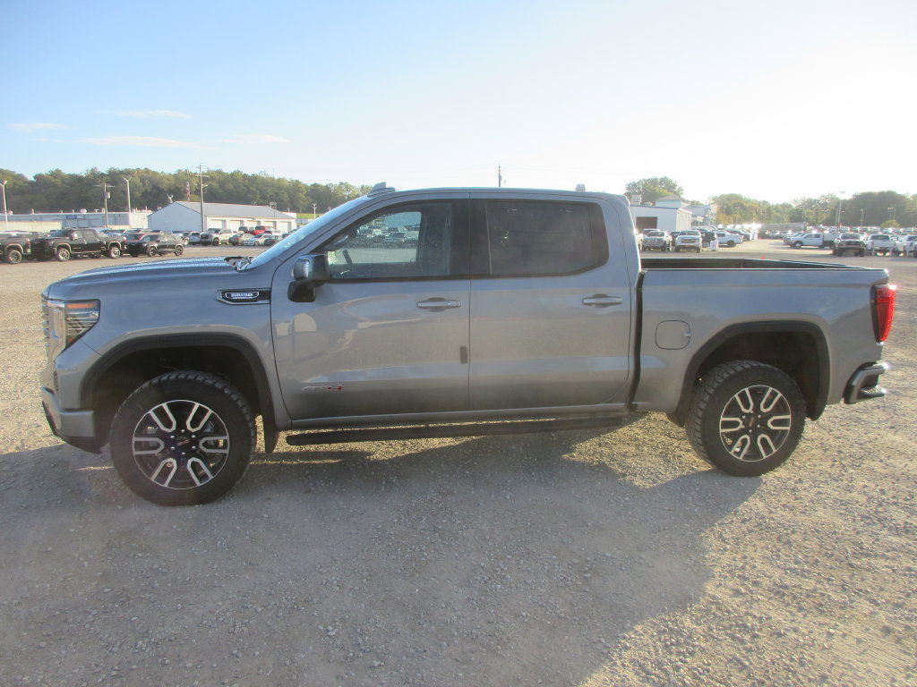 New 2026 GMC Sierra 1500 AT4 w/ AT4 Premium Package AWD/4WD image 9