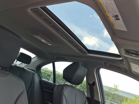 Used 2014 BMW 328i Sedan RWD image 15