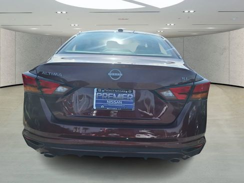 Used 2024 Nissan Altima 2.5 SL image 4
