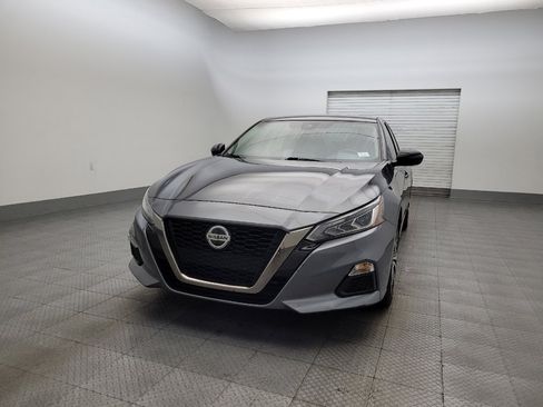 Used 2022 Nissan Altima 2.5 SR image 15