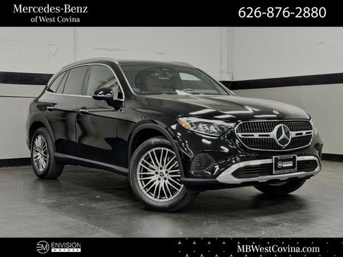 Used 2026 Mercedes-Benz GLC 300 image 1