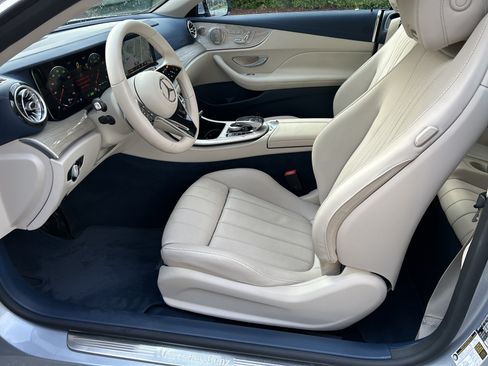 Used 2023 Mercedes-Benz E 450 Cabriolet image 32