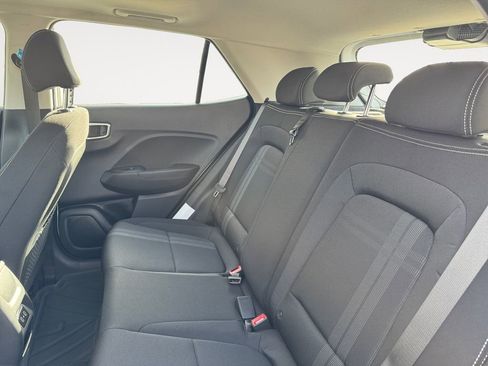 New 2026 Hyundai Venue SEL image 18