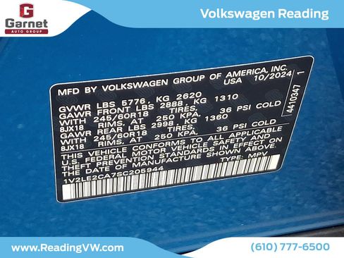Used 2025 Volkswagen Atlas Cross Sport SE image 19