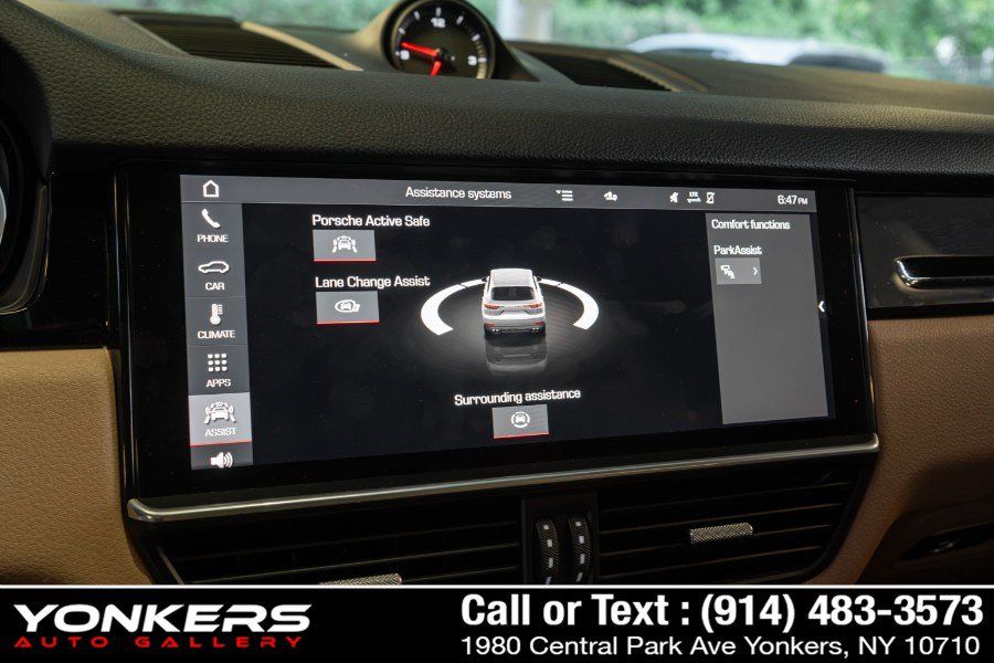 Used 2021 Porsche Cayenne AWD/4WD image 27