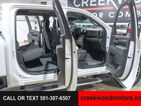 Used 2025 GMC Sierra 2500 SLE AWD/4WD image 40