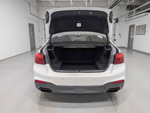 Used 2020 BMW M550i xDrive w/ Executive Package image 41