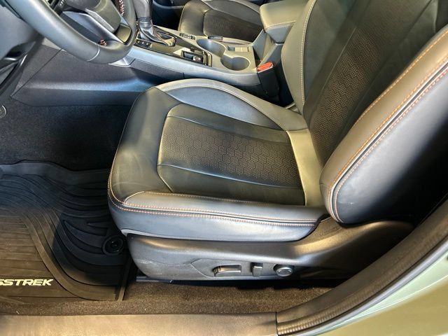 Used 2024 Subaru Crosstrek 2.5i Limited AWD/4WD image 44