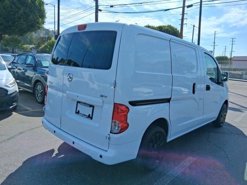 Used 2020 Nissan NV200 SV w/ Back Door Glass Package FWD image 16