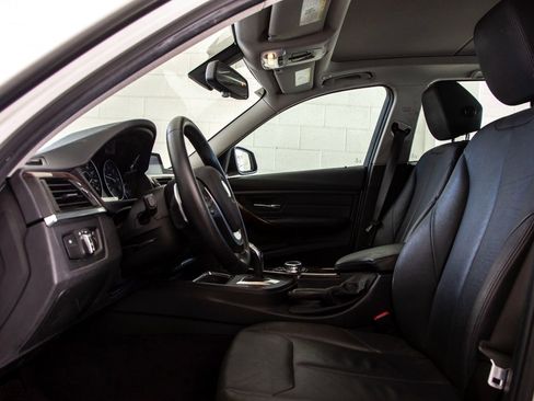 Used 2014 BMW 328d xDrive Wagon image 12