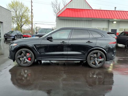 Used 2024 Jaguar F-PACE SVR AWD/4WD image 2